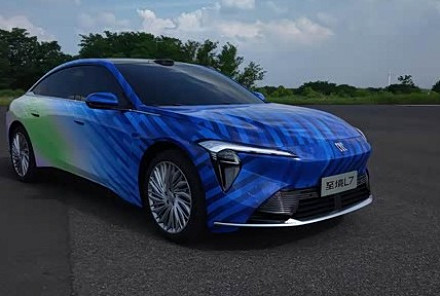 至境L7纯电版官方谍照发布 搭配800V架构/6C快充/超700km续航